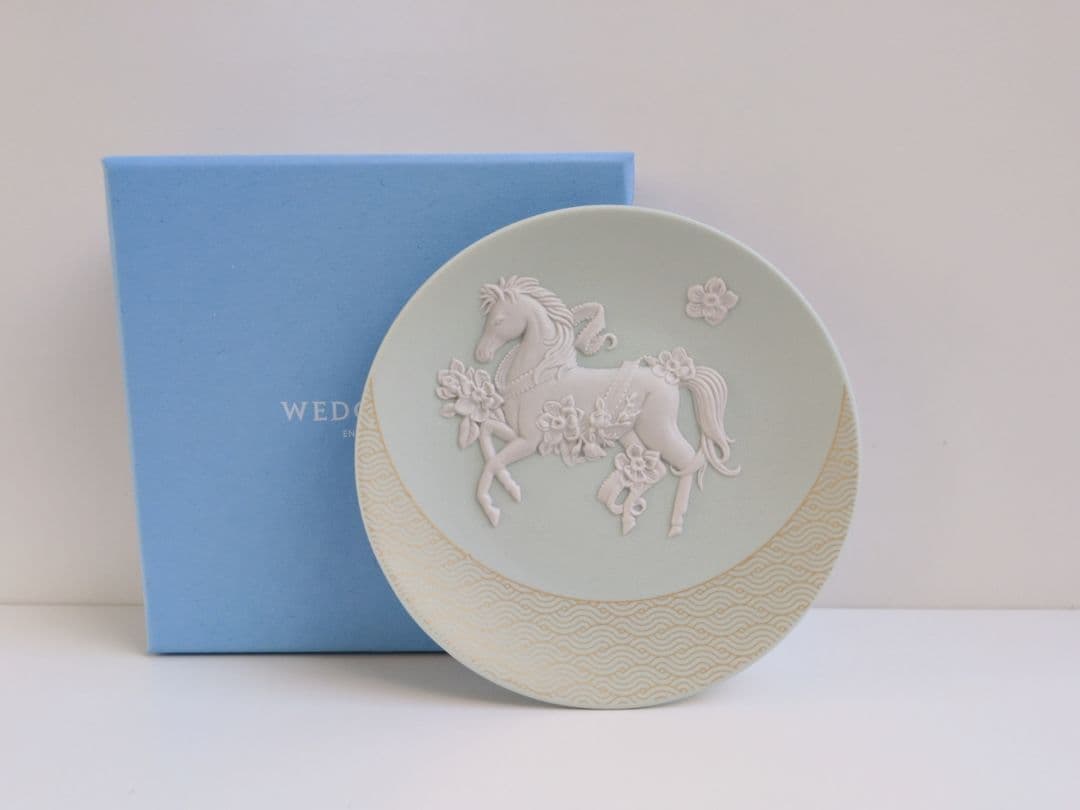 完売品✩ウェッジウッド　ジャスパー　干支トレイ　2026年馬