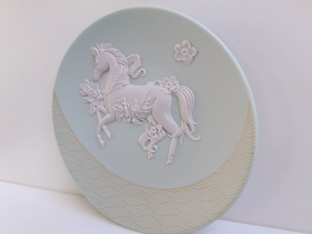 完売品✩ウェッジウッド　ジャスパー　干支トレイ　2026年馬