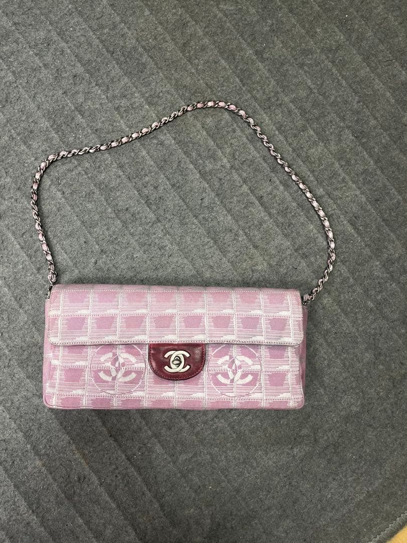 シャネル ニュートラベルライン チェーンショルダーバッグ