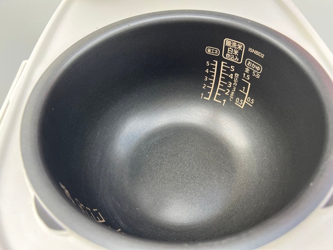 2019年式 5.5合 1L アイリス 炊飯器 ERC-IE50-W
