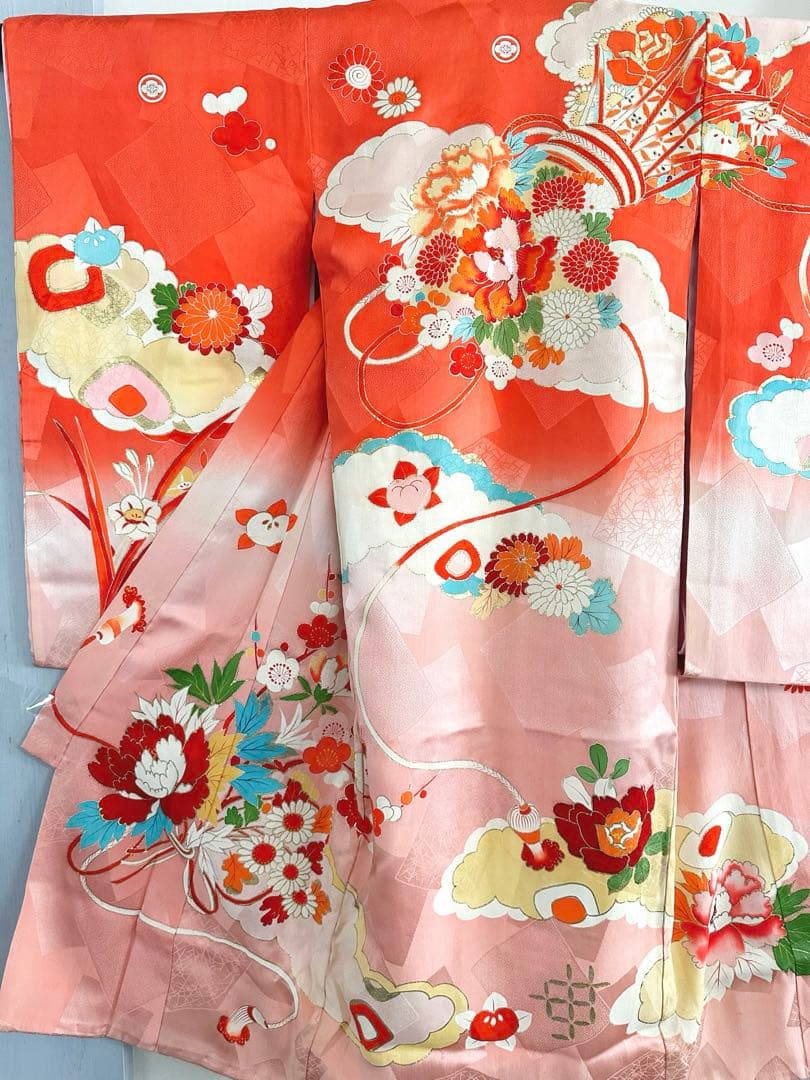 アンティーク 女児 お宮参り 祝い着 赤ピンクぼかし 金彩 金駒刺繍 長襦袢付き