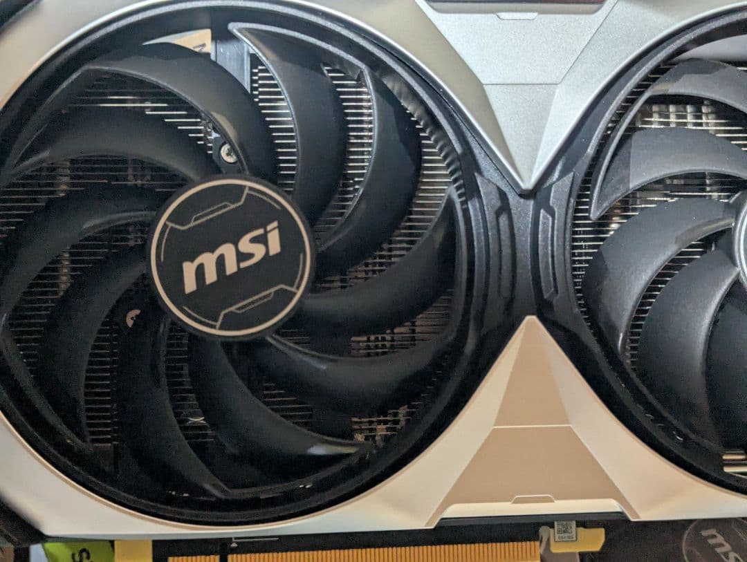 MSI GEFORCE RTX4070 12G グラフィックボード
