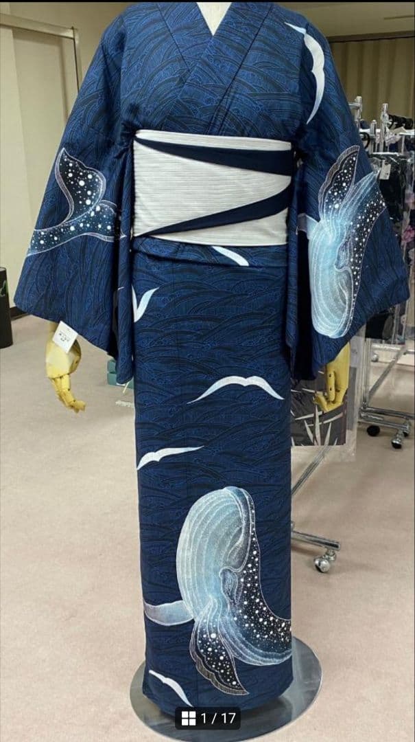 レア柄★めずらしい絵羽柄浴衣.紺地波柄