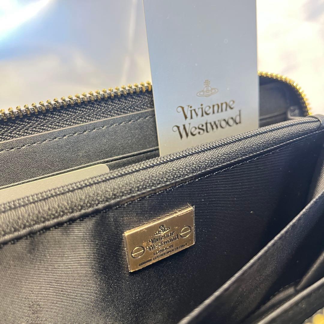 新品 Vivienne Westwood 黒 長財布 金色のオーブ