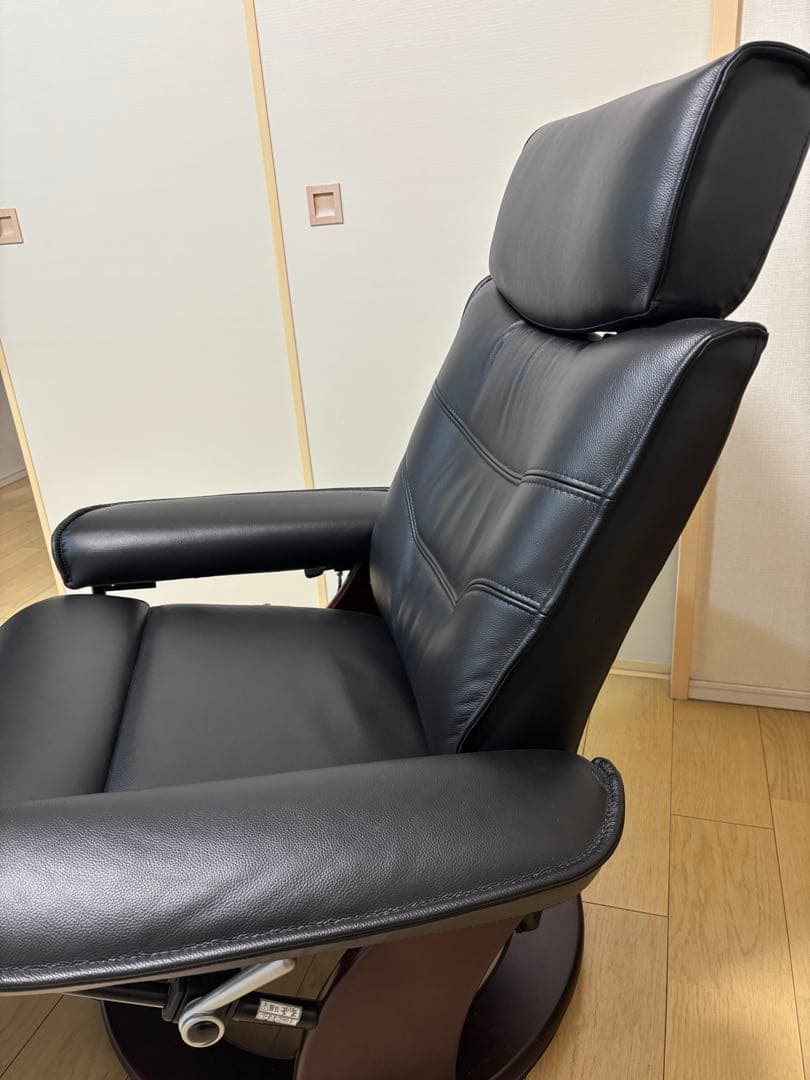 カペラ　パーソナルチェア　ブラック