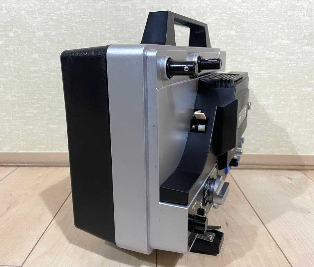 【8ミリ映写機】 フジカスコープSH9