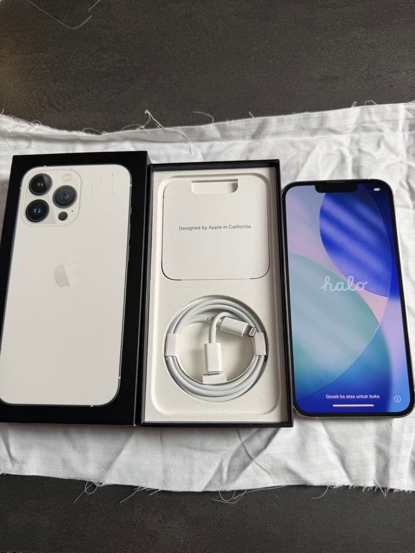 Apple iPhone 13 Pro シルバー 本体 512GB