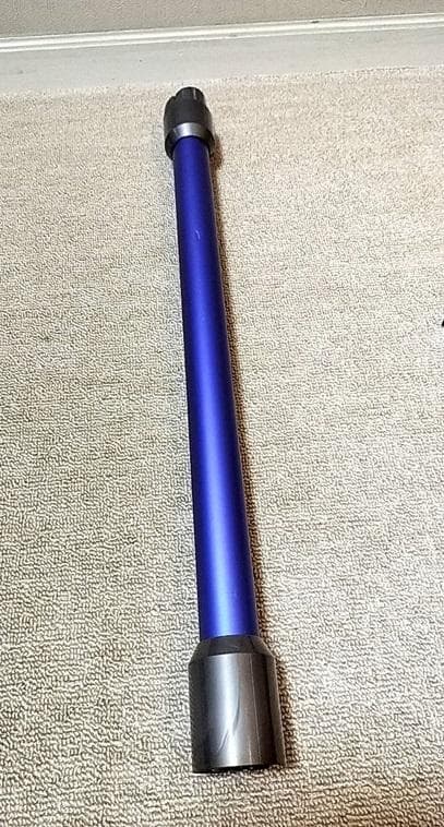 【極美品＆動作品】dyson コードレスクリーナー ダイソンV10 SV12