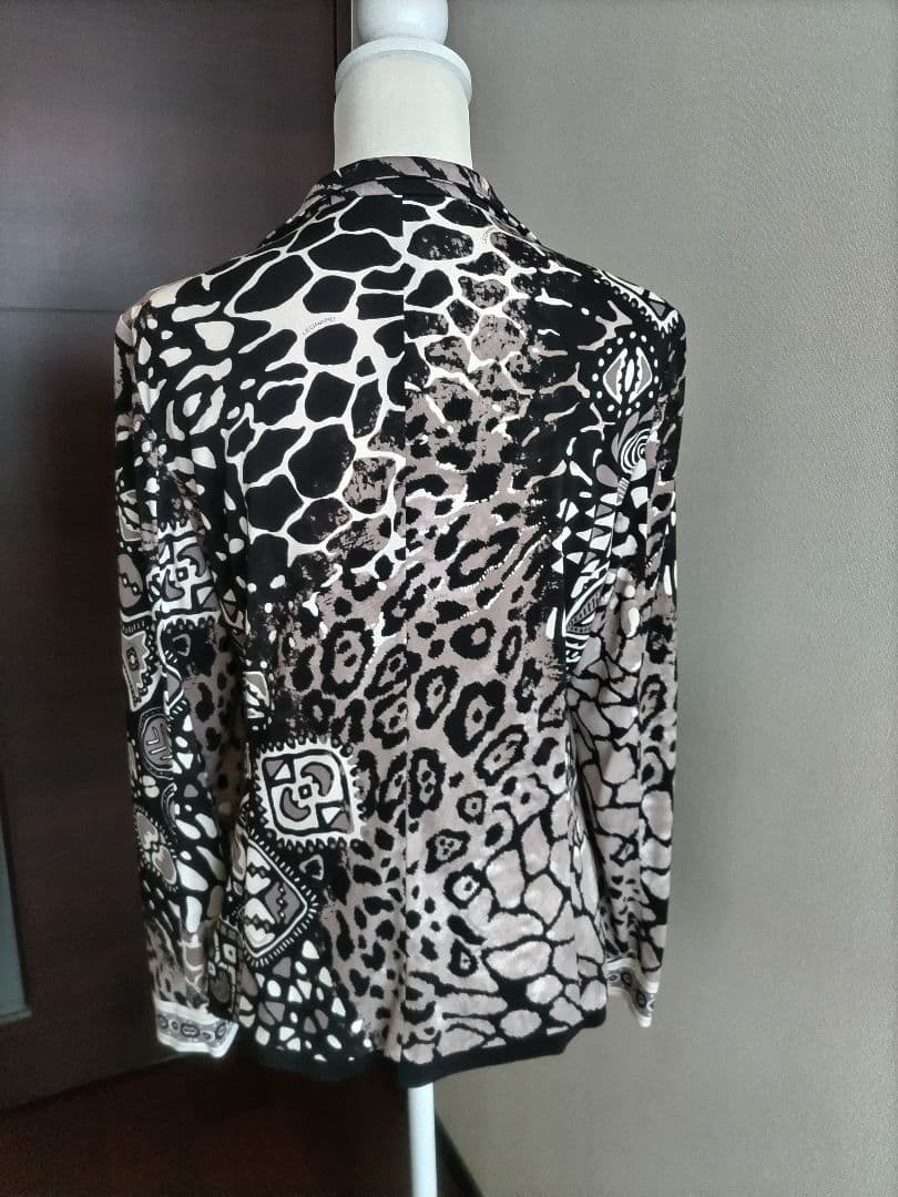 ⭐️年末セール最終お値下⭐️ レオナール ジャケット カンカン素材 美品