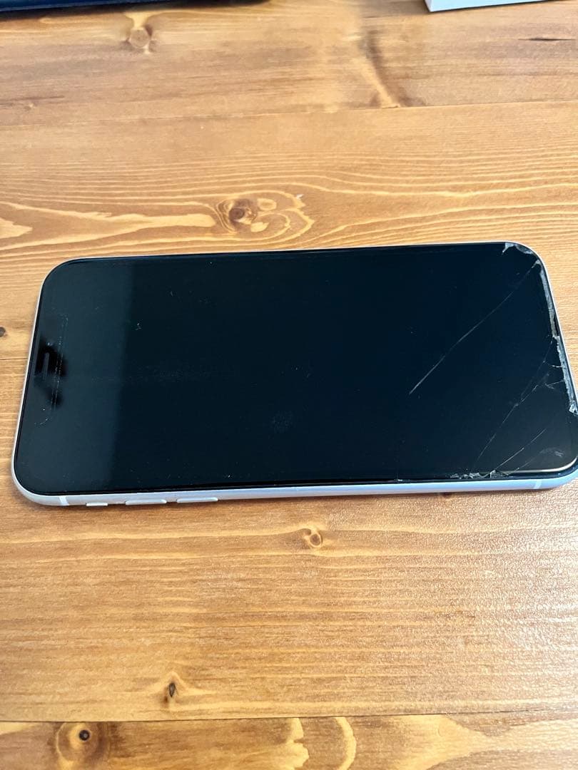 スマートフォン本体 iPhoneXR