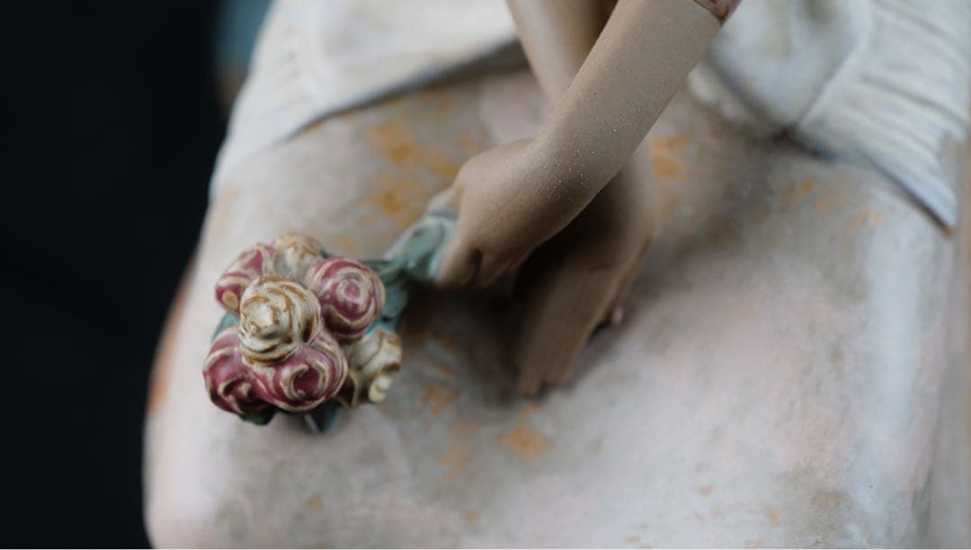 LLADRO 12070 リヤドロ「髪をすく姉妹」