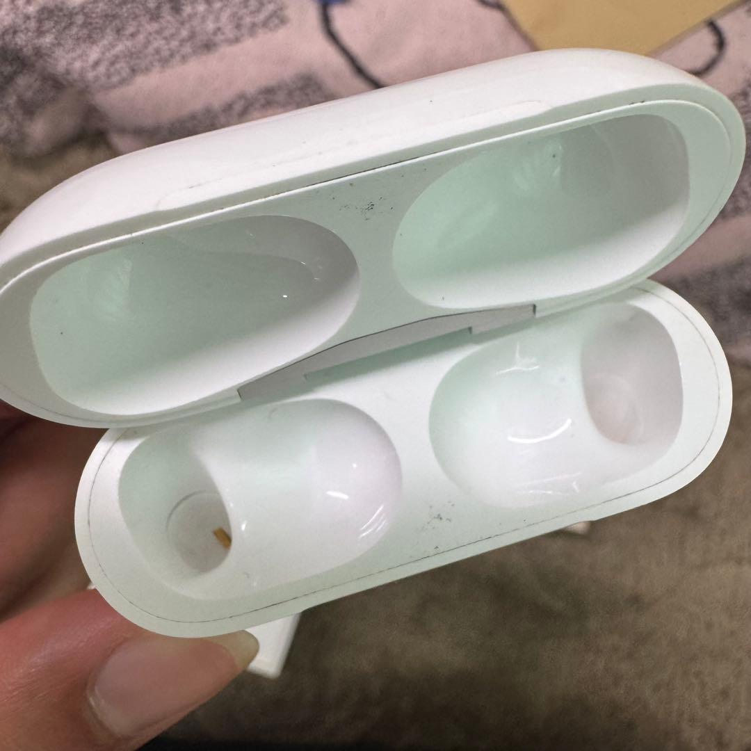 今週のみお値下げ！Apple AirPods Pro ワイヤレス充電ケース付き