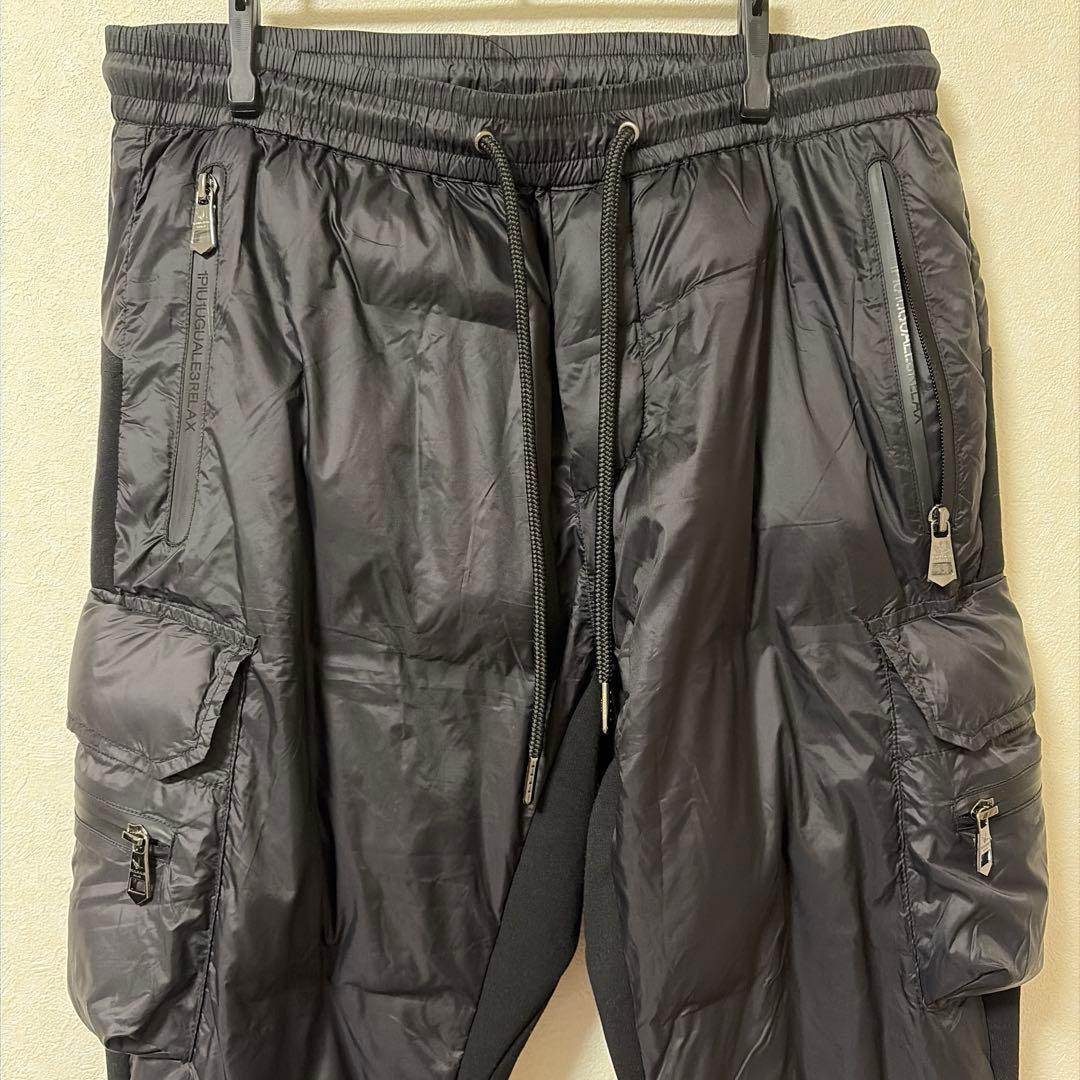 1PIU1UGUALE3 スーパーライトテックパデッドパンツ　ダウンパンツ