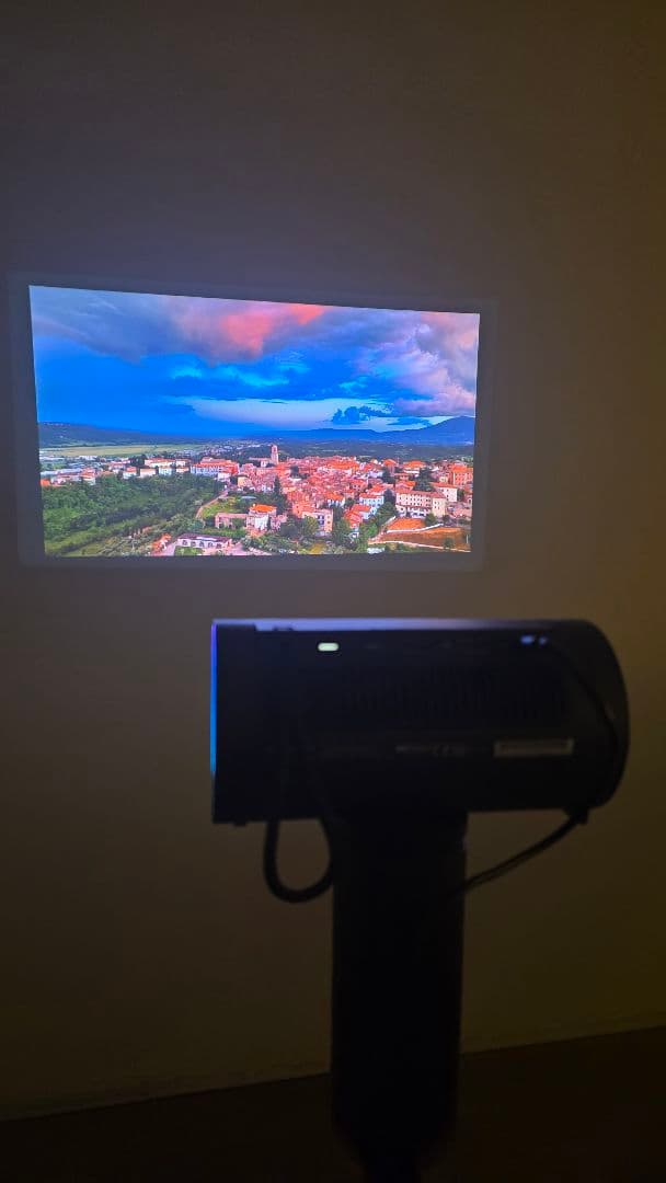 ​【むーさん様用値段変更】JMGO PicoPlay+ 純正バッテリースタンド付