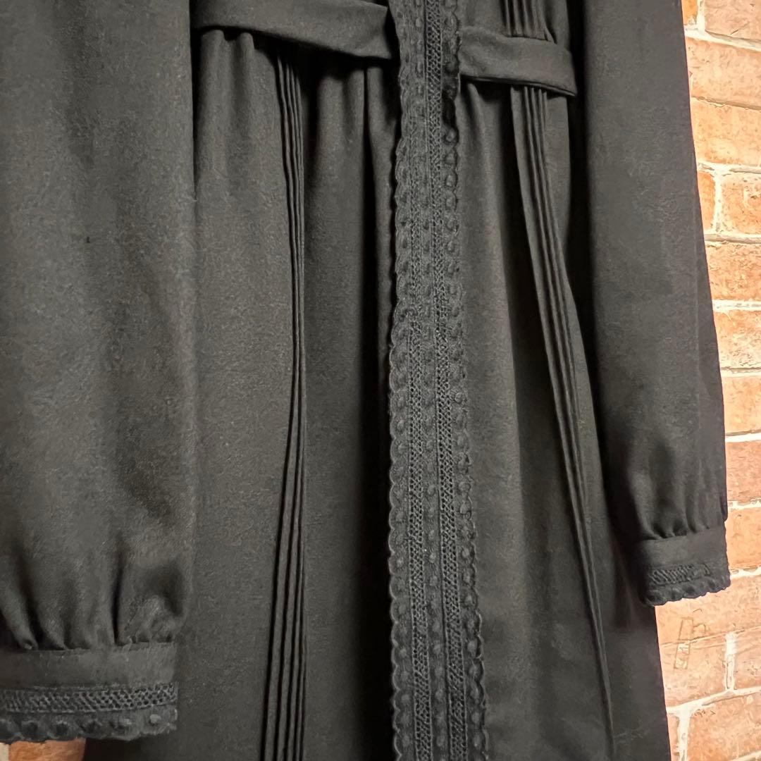 (極美品)シーバイクロエ　ピンタックワンピース　パフスリーブ　ベルト付き　丸襟