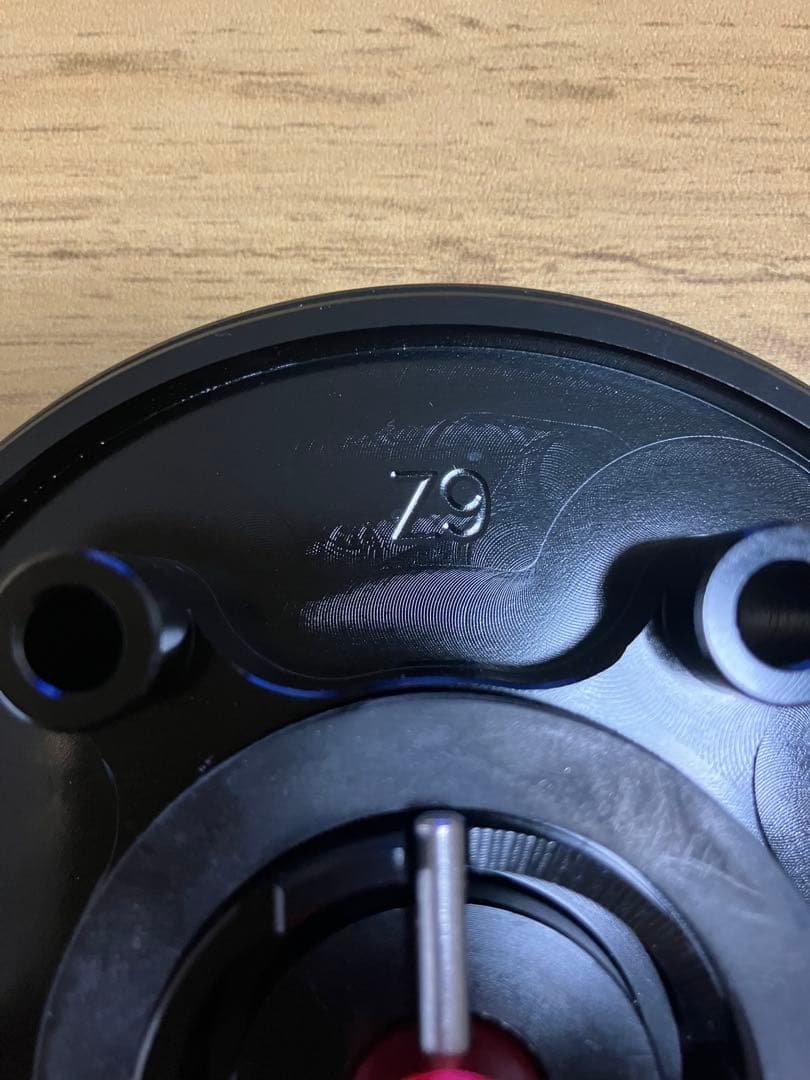 新品未使用　アコサット　タンクキャップ　Kawasaki車　汎用性（高）レッド