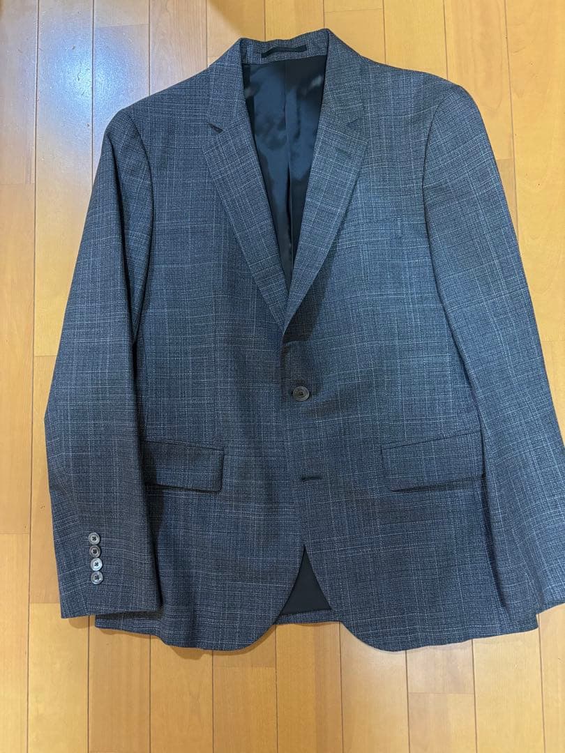 【値下げ】エポカウオモ　セットアップスーツ　サイズ46 グレー　いい柄です