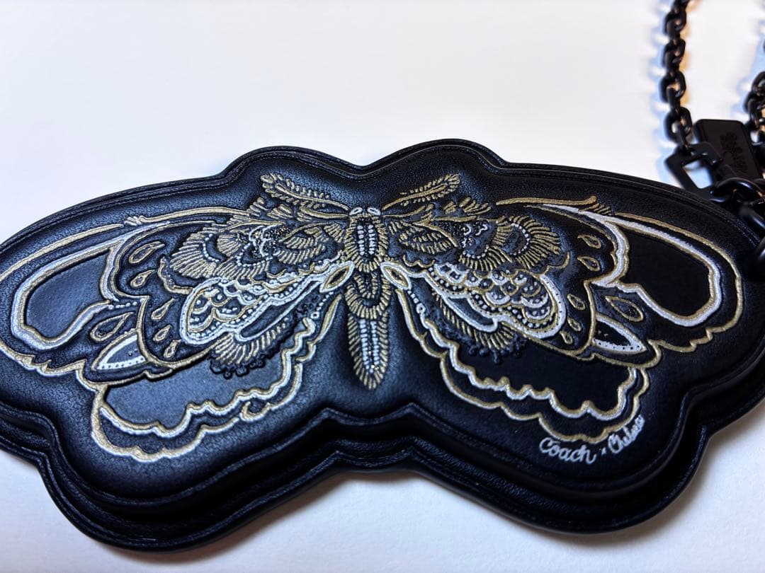 アクセサリー Coach butterfly embroidery bag charm