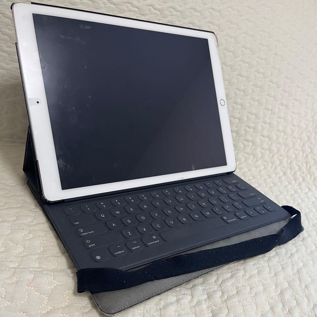 iPad Pro 12.9インチ 第1世代　カバー・キーボード付き