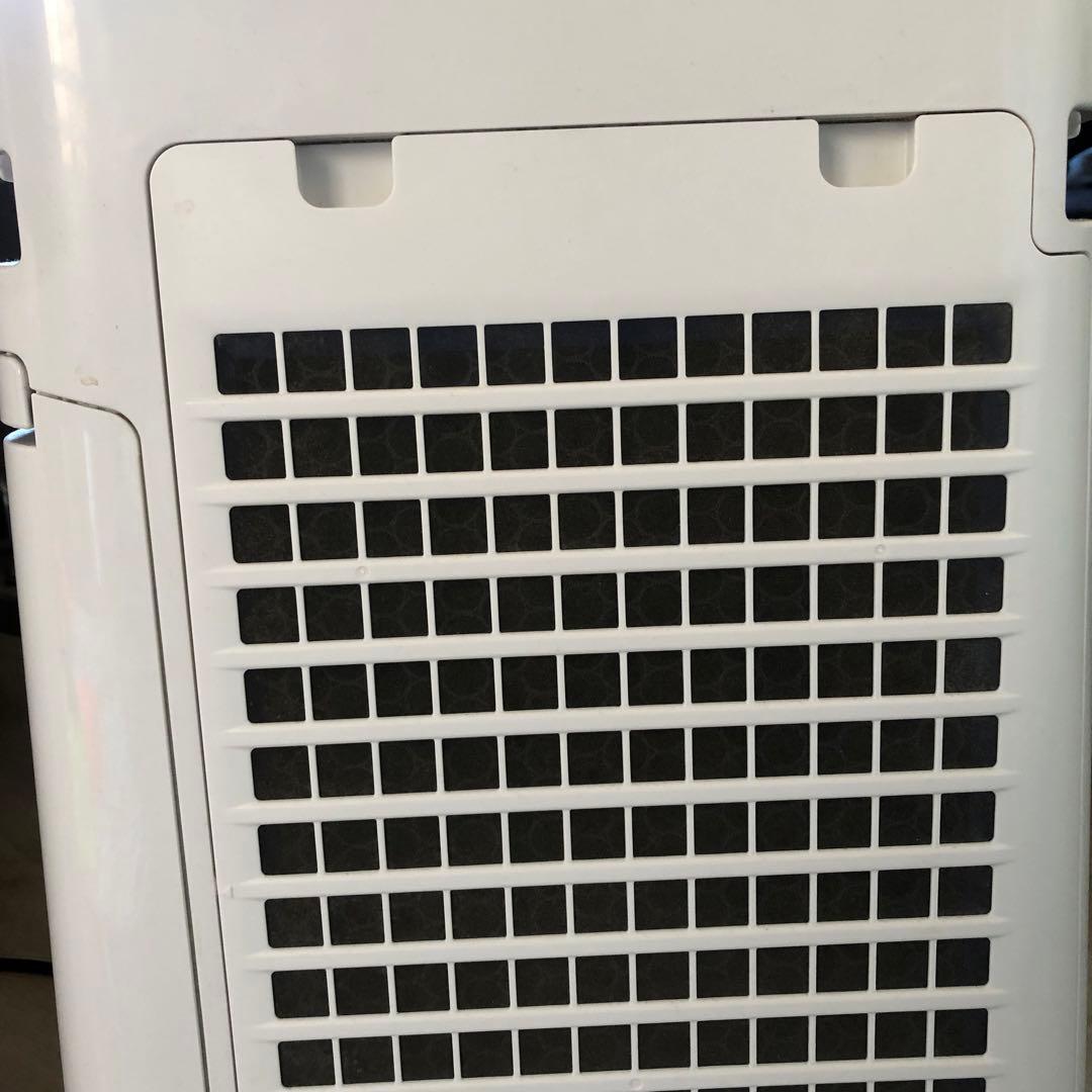 SHARP 空気清浄機 KC-R50-W ホワイト