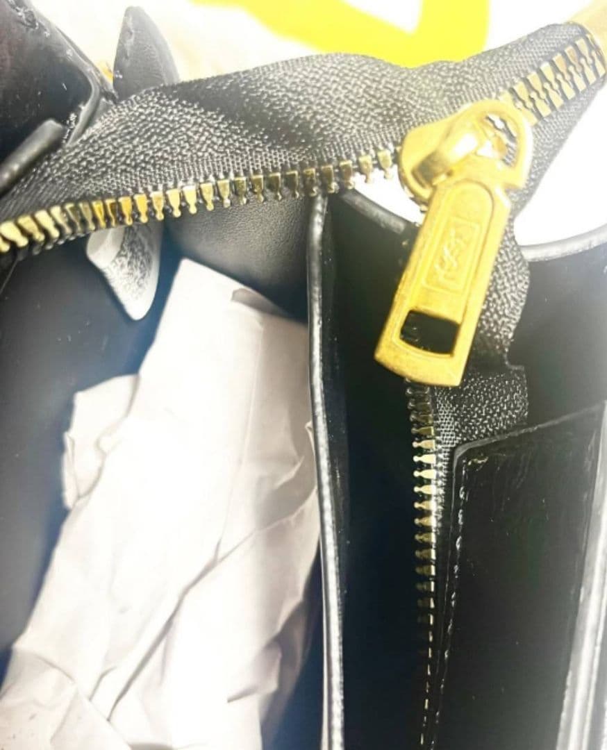 新品‼️YVES SAINT LAURENT ショルダーバック♡ノベルティ