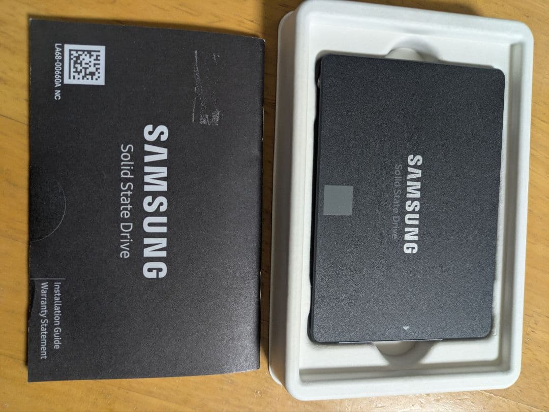 内蔵型SSD Samsung 870 EVO 500GB MZ-77E500B/EC