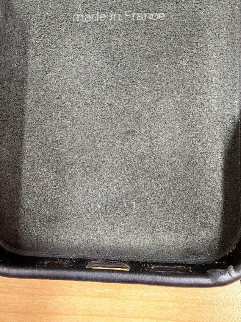 LOUIS VUITTONモノグラムiPhone 16Pro ケースハードケース