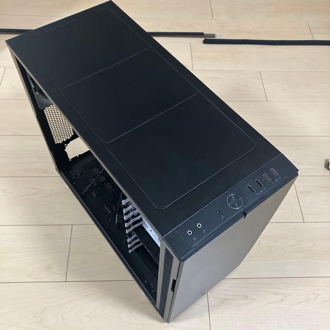 Fractal Design Define R5 （DVDドライブ・ファン付き）