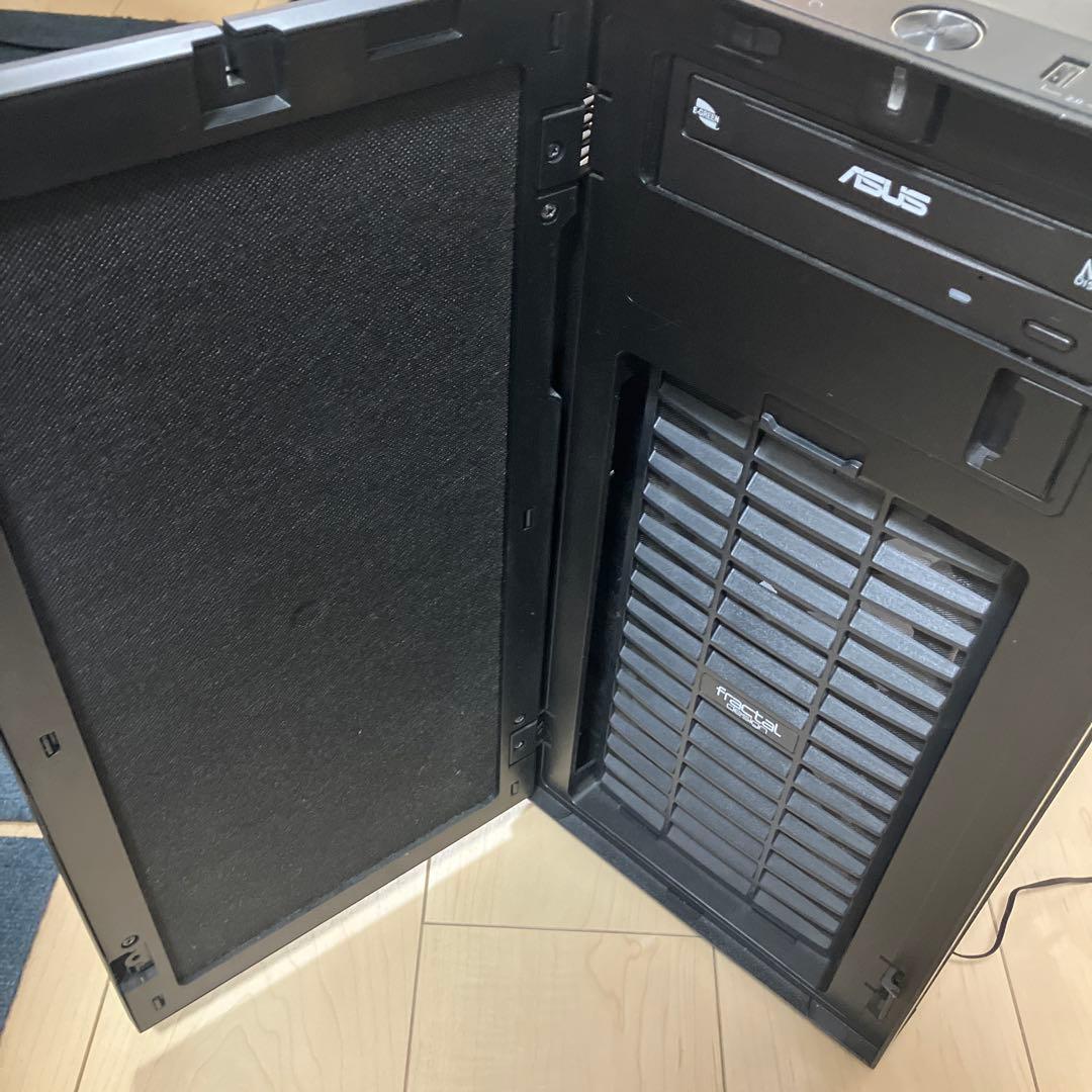 Fractal Design Define R5 （DVDドライブ・ファン付き）