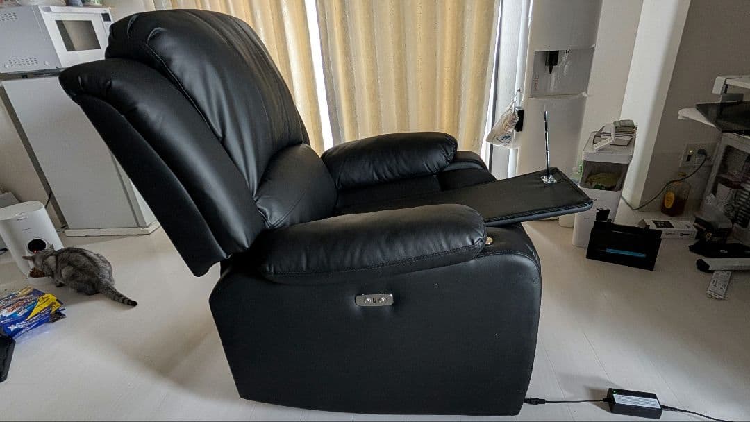 リクライニングチェア　リクライニングソファ　テーブル付き　電動　ブラック