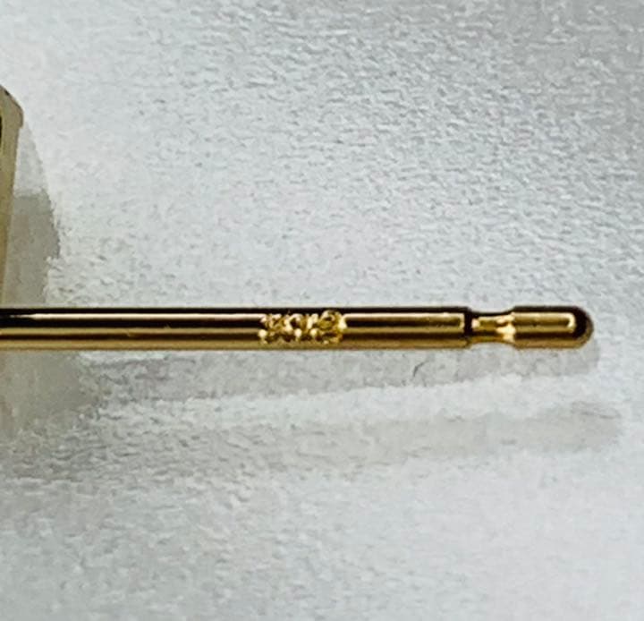 K18YGダイアモンドスタッドピアス イニシャルA 0.01ct