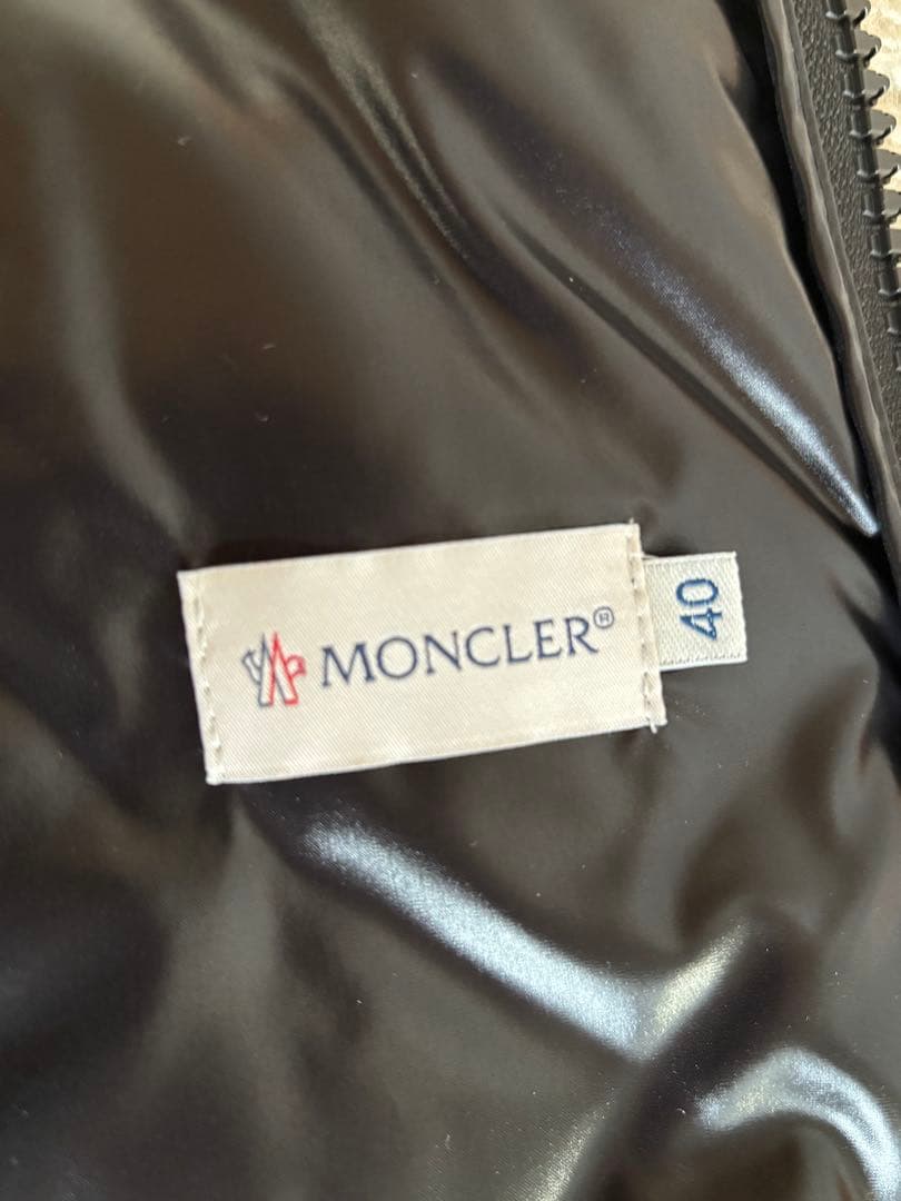 MONCLER :GONNAブラックダウン ミニスカート　サイズ「40」M相当