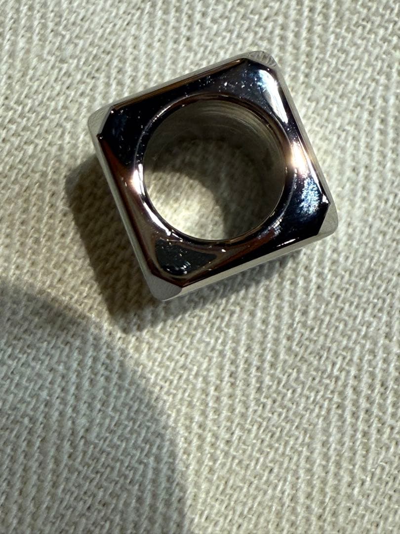 jasmine♡ 専用LOEWE ロエベ　ダイス　チャーム　シルバーカラー