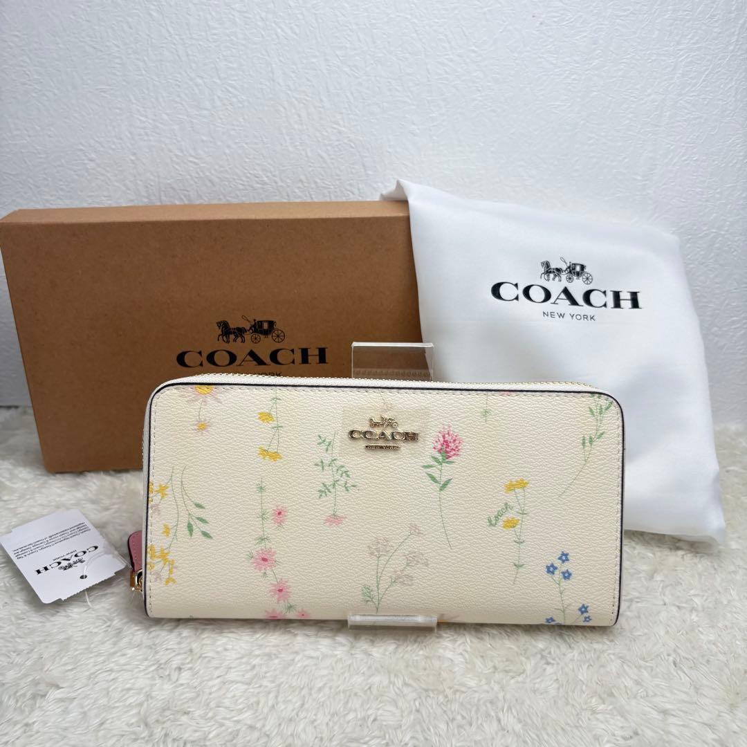 COACH 花柄 長財布 アウトレット品 ホワイト