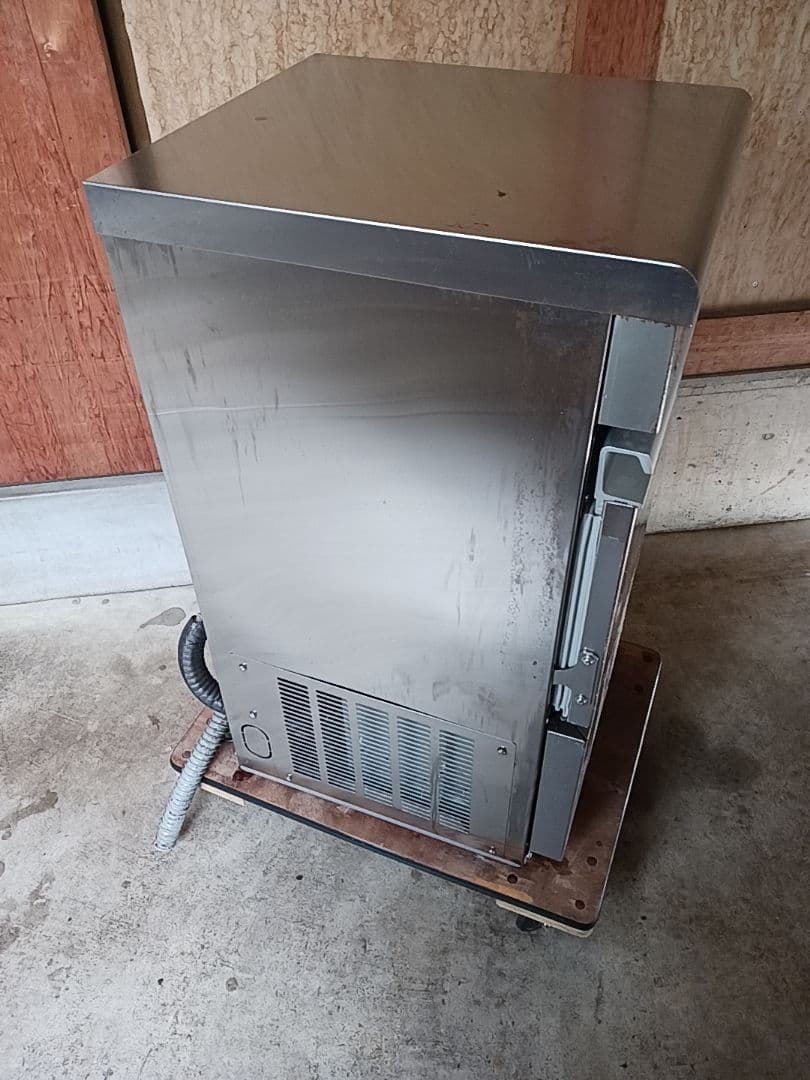 Panasonic　業務用製氷機　SIM-S2500B