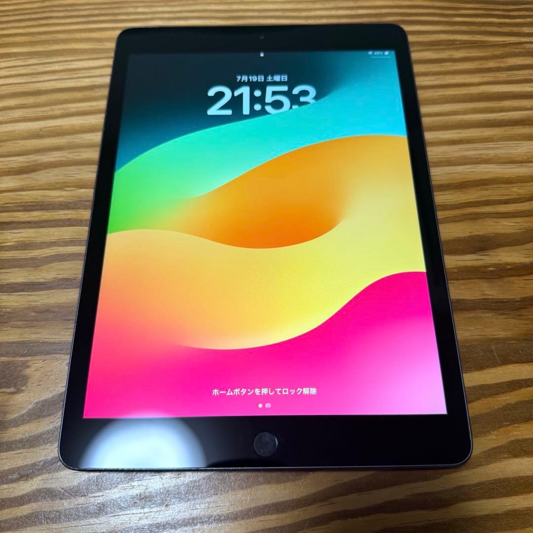 iPad 第8世代 32GB Wi-Fi +Cellular SIMフリー