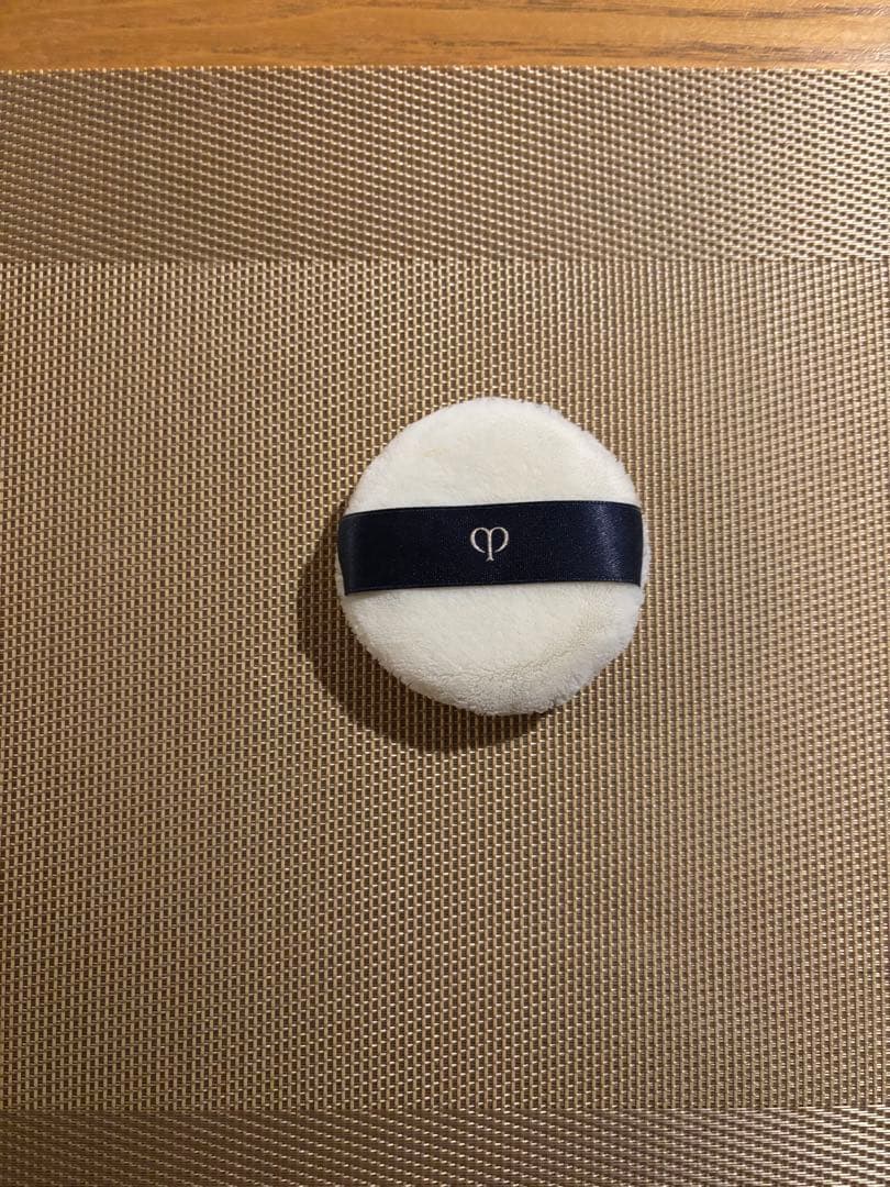 クレドポーボーテ　 プードルトランスパラントn 1 ライト