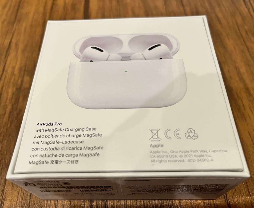 【美品】AirPods Pro (MagSafe charge case)