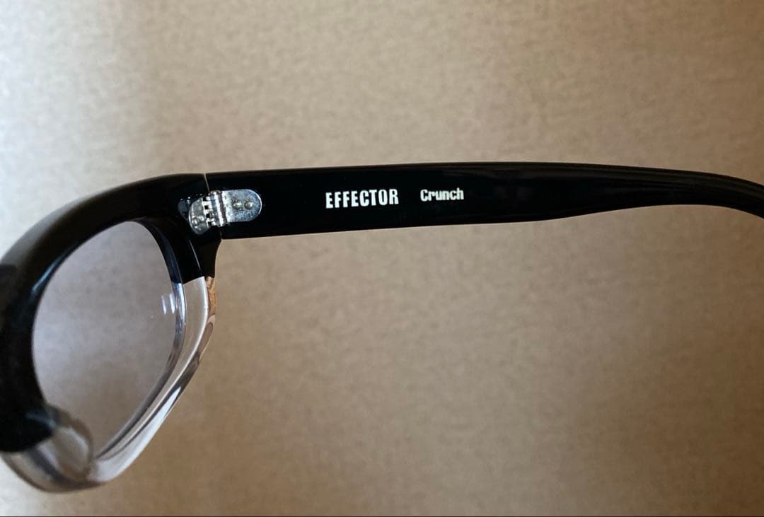 エフェクター　crunch クランチ　ツートン