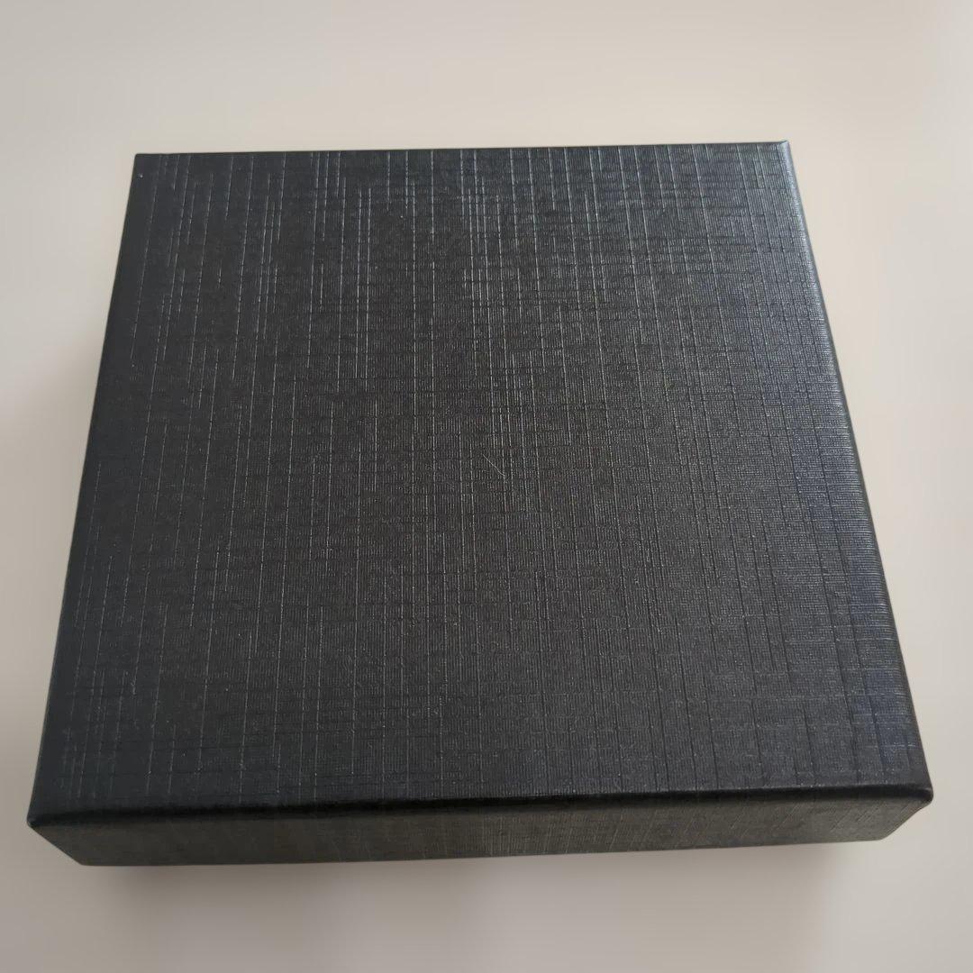 皇居財布ケース小銭入れ　金ゴールド　新品未使用　箱付き