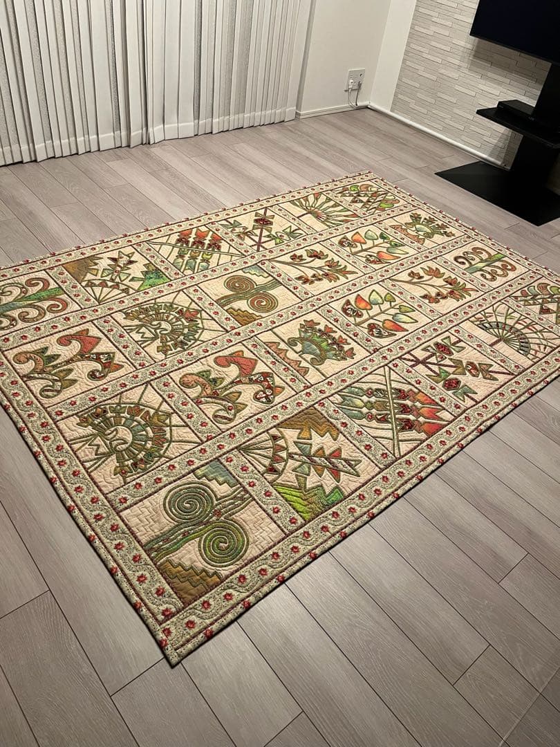 と*ん様 【美品】大型パッチワークキルト 230cm × 157cm