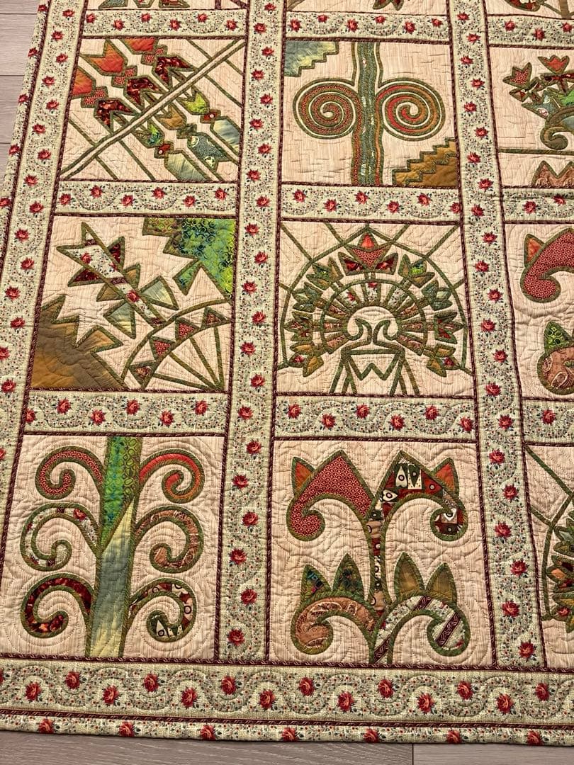 と*ん様 【美品】大型パッチワークキルト 230cm × 157cm