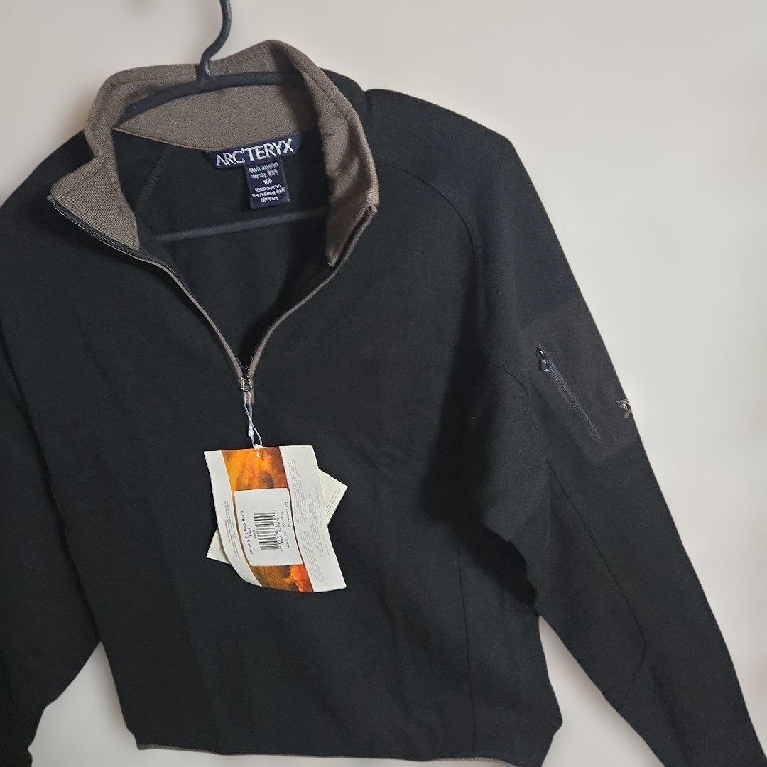 ARC'TERYX アークテリクスハーフジップネック