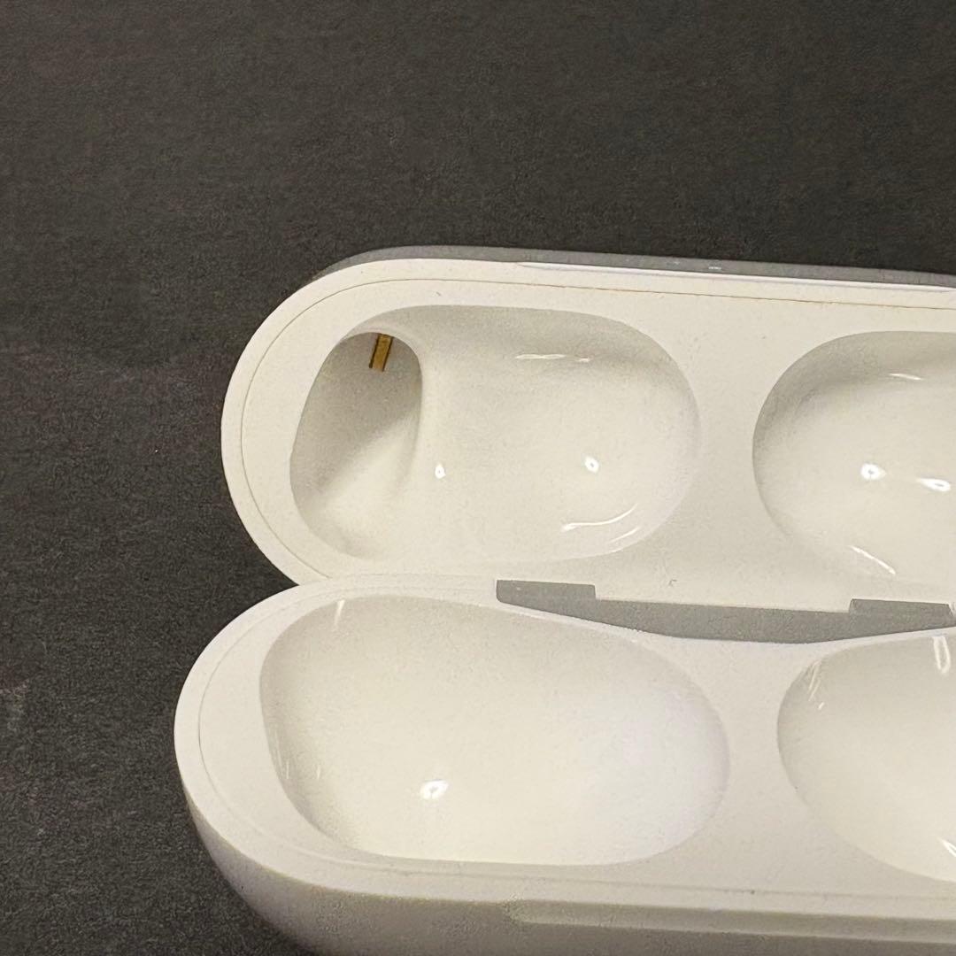 【美品】 Apple AirPods Pro 第1世代 イヤホン 正規品 純正品