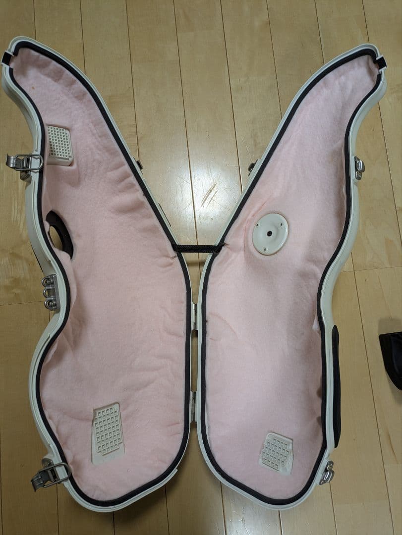 Best brass e-sax アルトサックス用消音練習