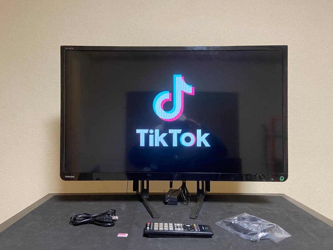 【今だけ優待価格】東芝 REGZA 32S10｜32V型HD・直下型LED