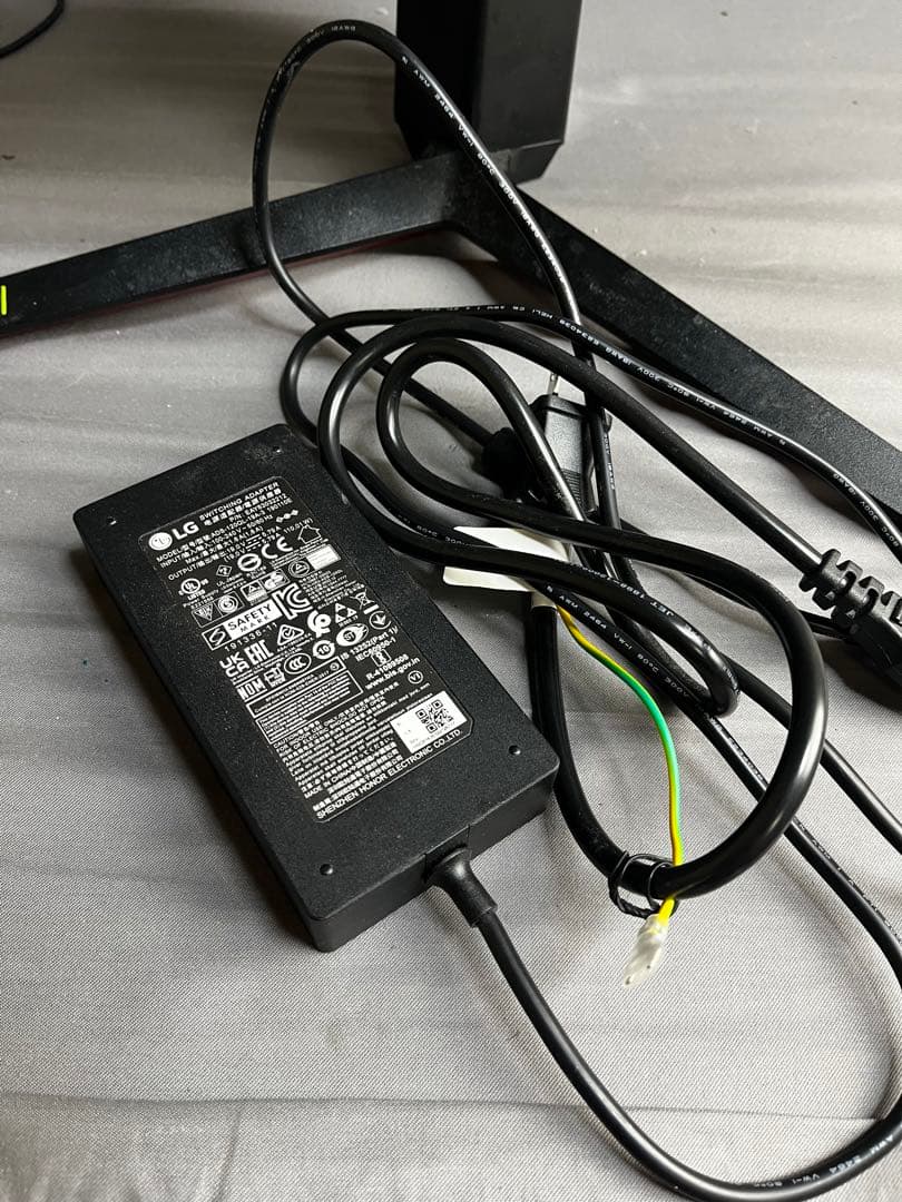 ■ LG 27GP95R ゲーミングモニター　2023年製