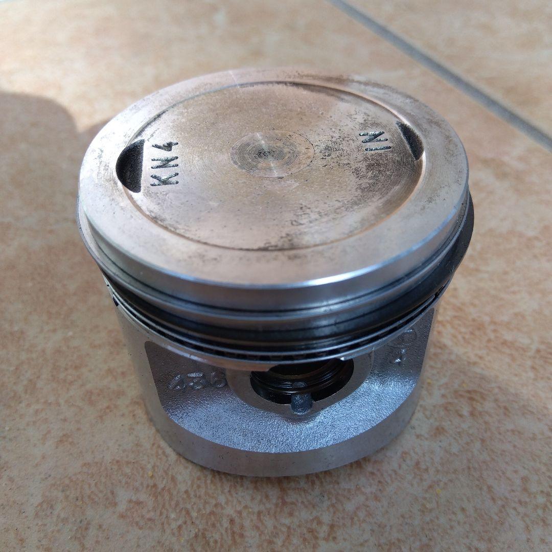 希少　エイプ100 純正シリンダー ピストンセットHONDA APE 100
