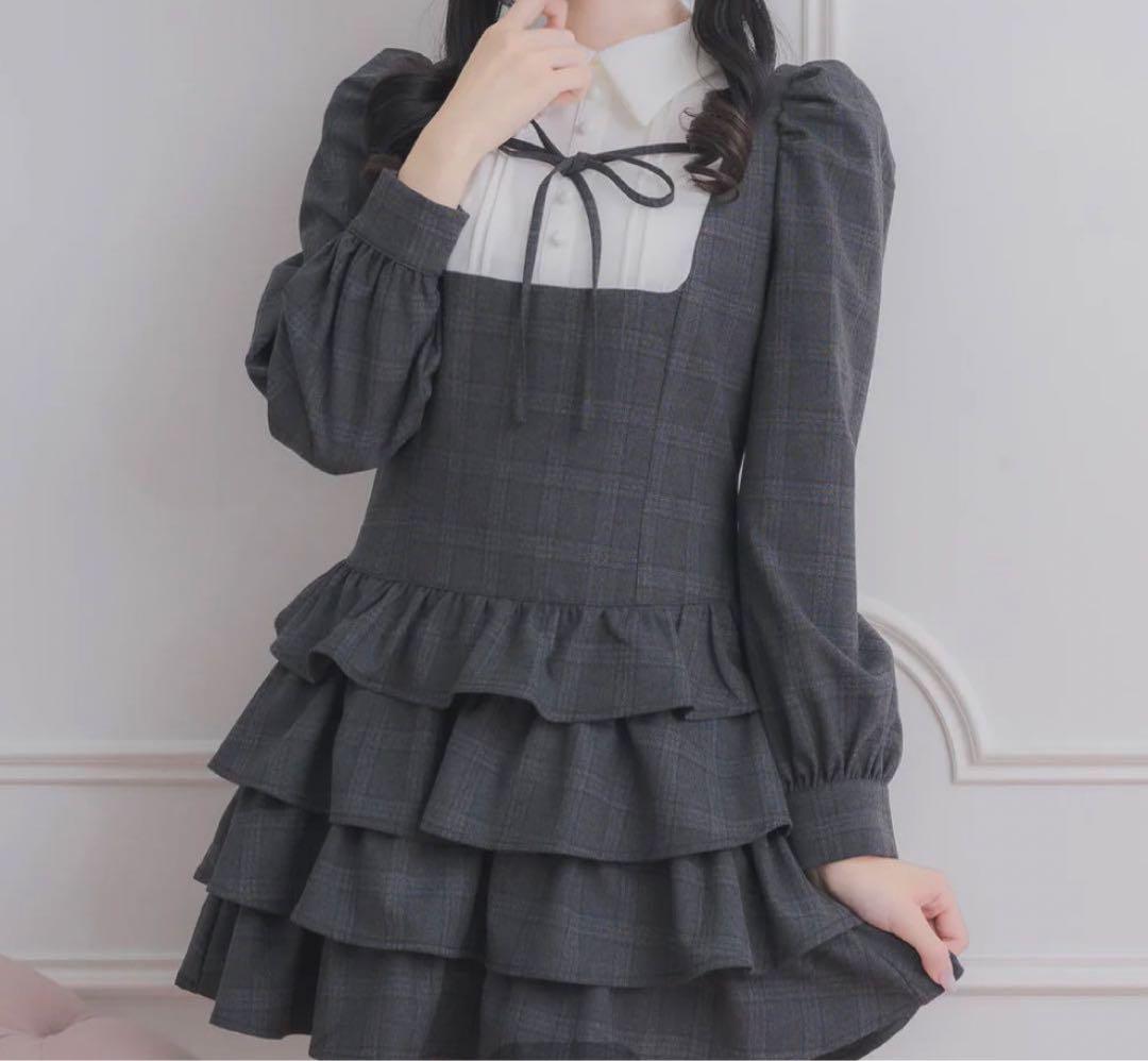 pium ヨーク切り替えティアードミニワンピース ブラックチェック