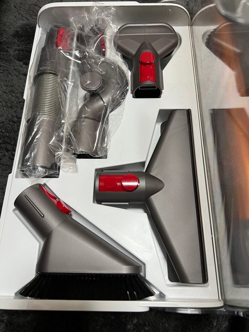 Dyson Cyclone V10 豪華セット 純正収納ボックス未使用付き